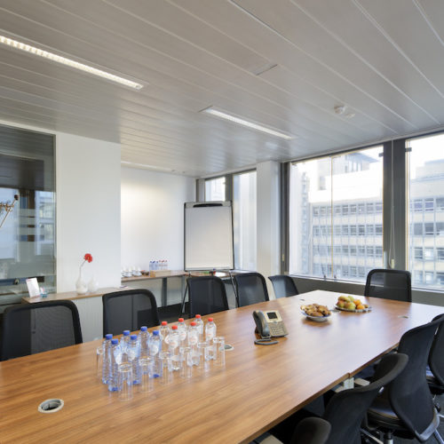 regus-2